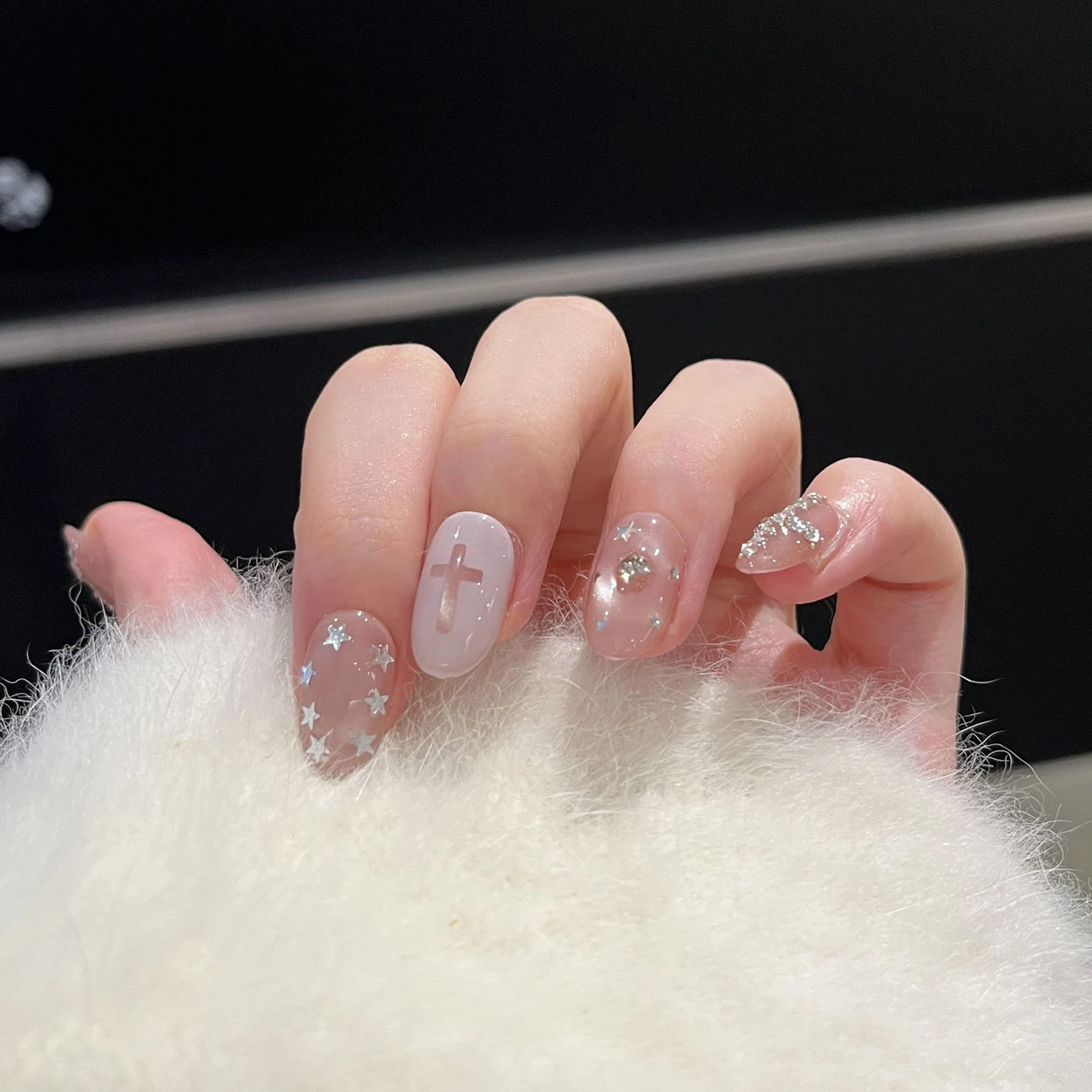 Faux ongles ovales courts en verre œil de chat, avec strass croisés, à pression brillante, pour fête, mariage, usage quotidien, 10 pièces