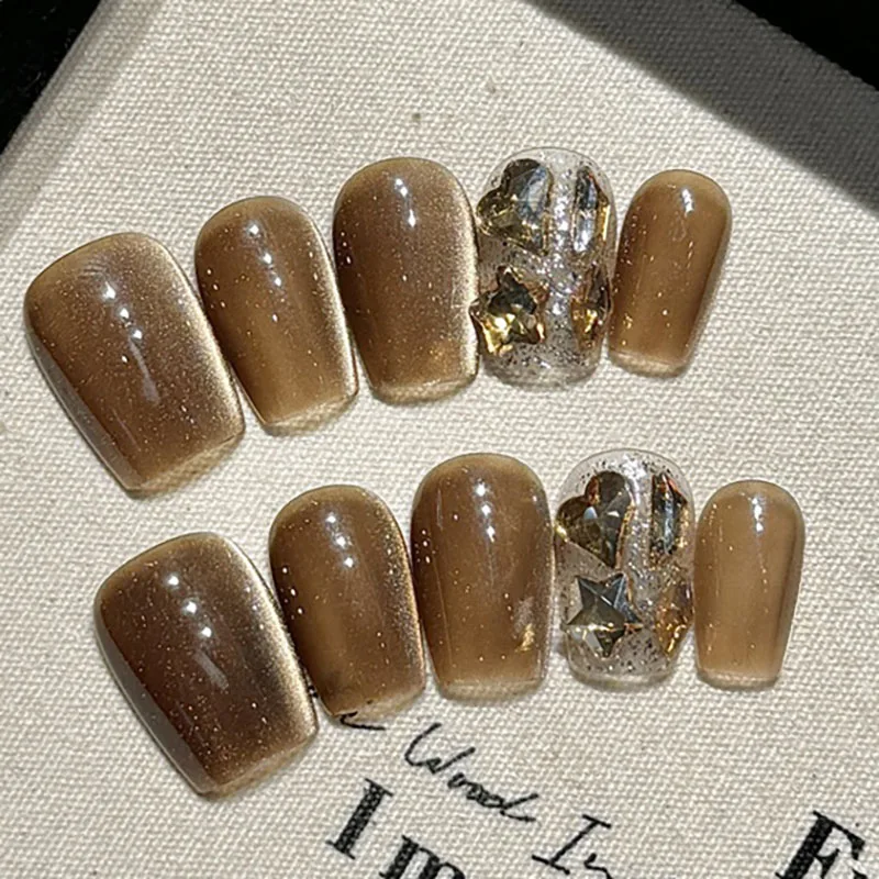 

Warm Winter | Luxury Short Coffin Press On Nails Maillard Fake Nails 10pcs Handmade Champagne Rhinestone Wearable Nail Art Tips