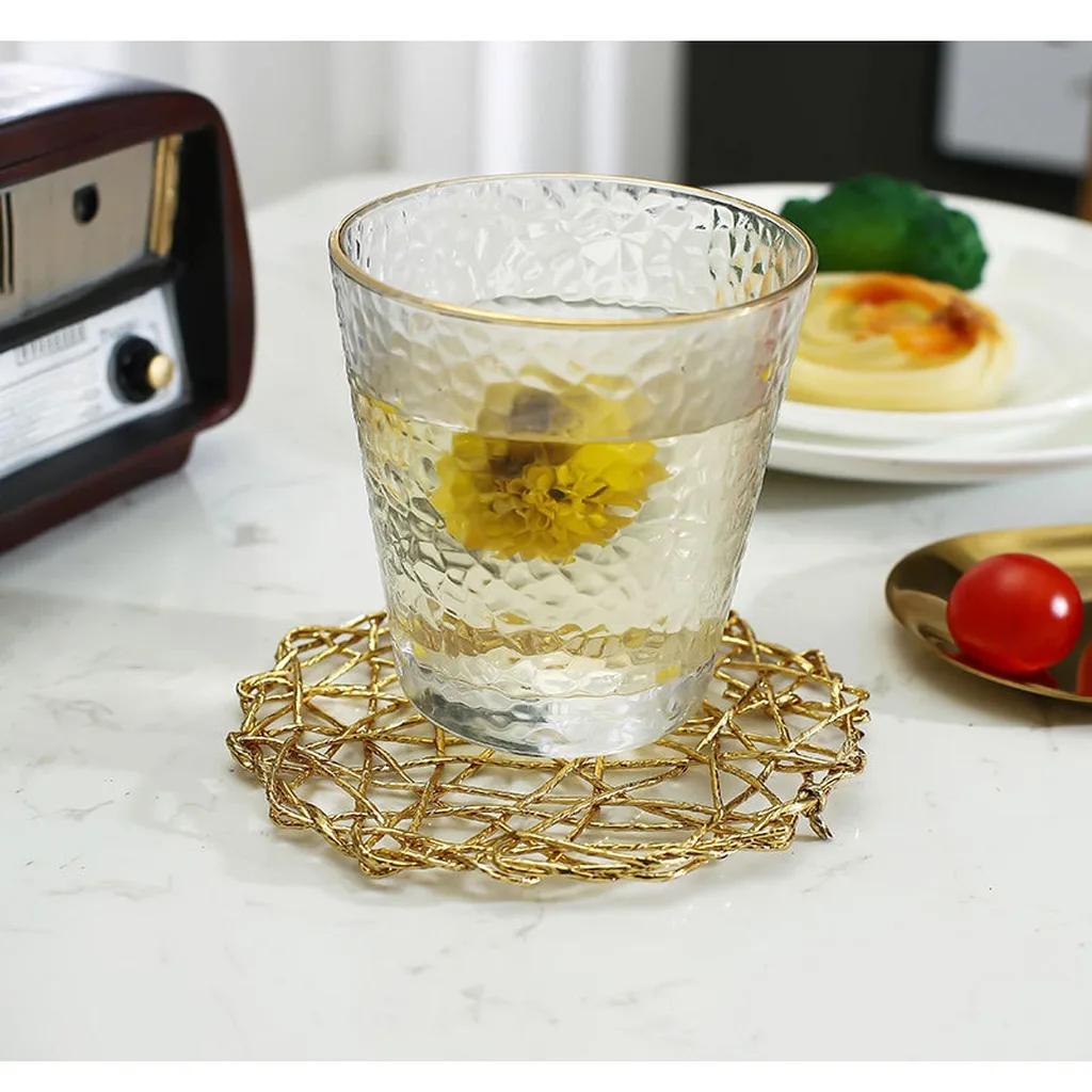 Hollow Woven Coaster Eco-Friendly Round Coaster Drink Coaster Oil Resistant Pvc Table Mat For Home Dining Table Study Desktop