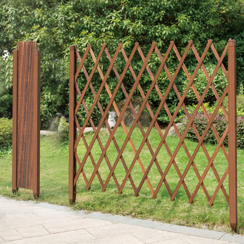 

Outdoor anti-corrosion wooden fence, garden lawn fence, partition, wooden flower frame, telescopic carbonized wood guardrail