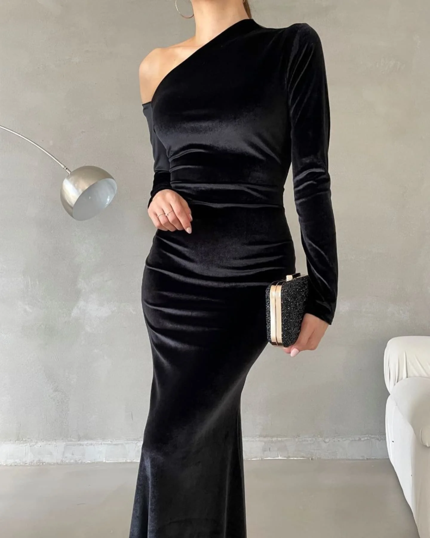 

Customized Temperament One Shoulder Long Sleeves Evening Dress Graceful Mermaid Party Dress Classic Velour Celebrity Gowns