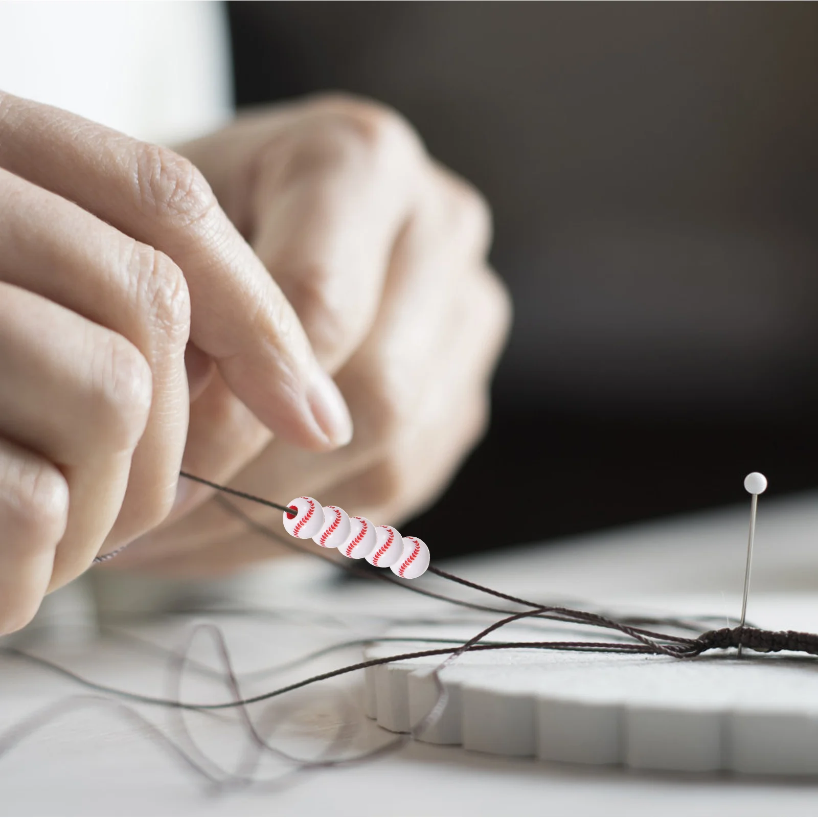 

50Pcs Acrylic Baseball Shape Crack Beads DIY Jewelry Accessories Necklace Bracelet Earrings Gift Craft Decor Jewelry Beads