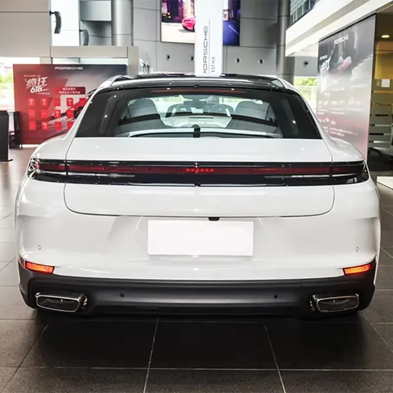 26 Style 2024-2025 Car Taillight Assembly Dynamic Flowing LED Through Taillights Suitable For Panamera 976