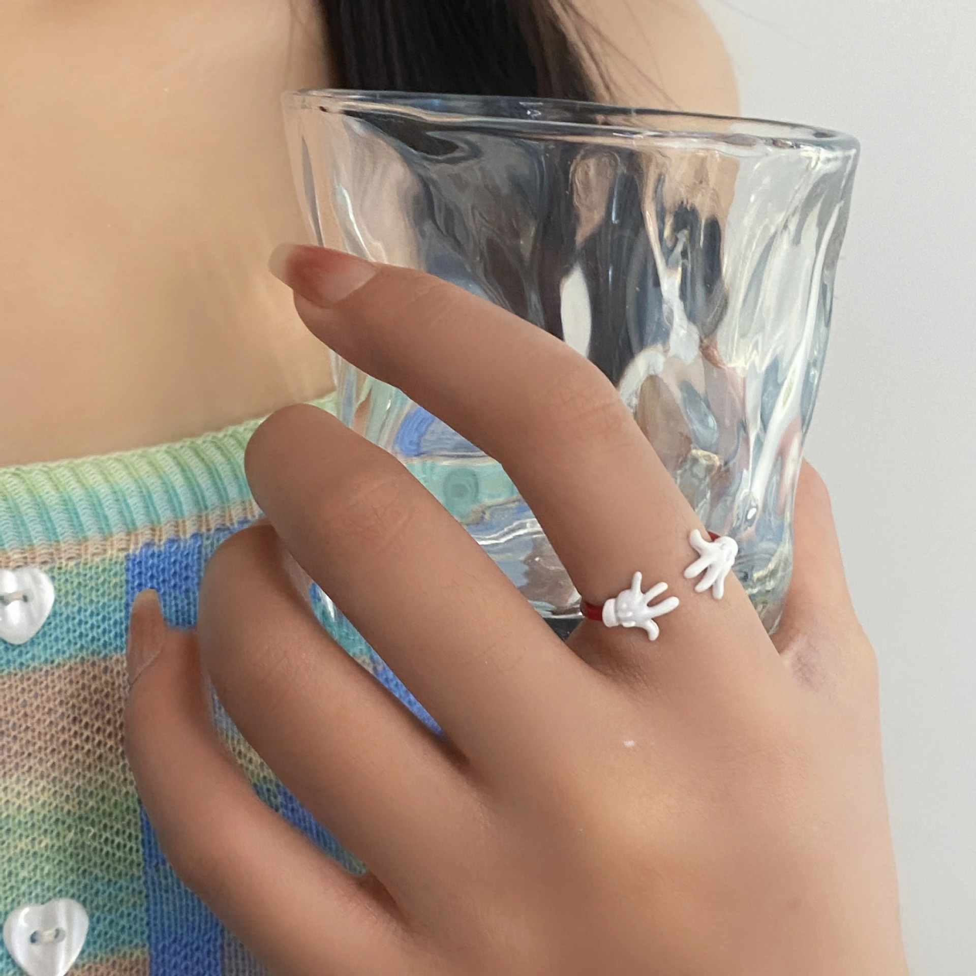 Anillo de Mickey de dibujos animados de libro rojo de Disney, diseño de nicho, estilo exquisito, anillo de joyería Evergrande con forma de corazón para chica