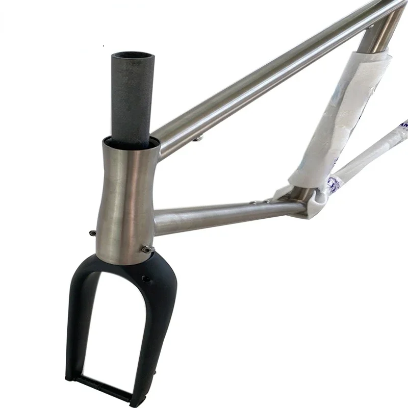 Hot sell Carbon steel front fork titanium alloy mountain road bicycle accessories black fashion