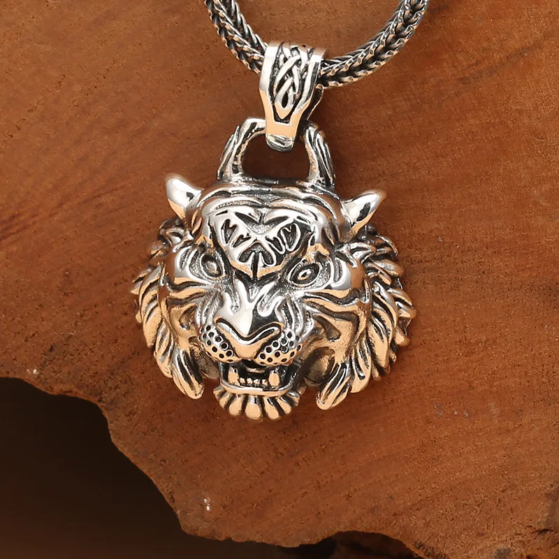 

S925 sterling silver ornament domineering men tiger pendant Thai silver vintage Tiger head pendant silver exaggerated