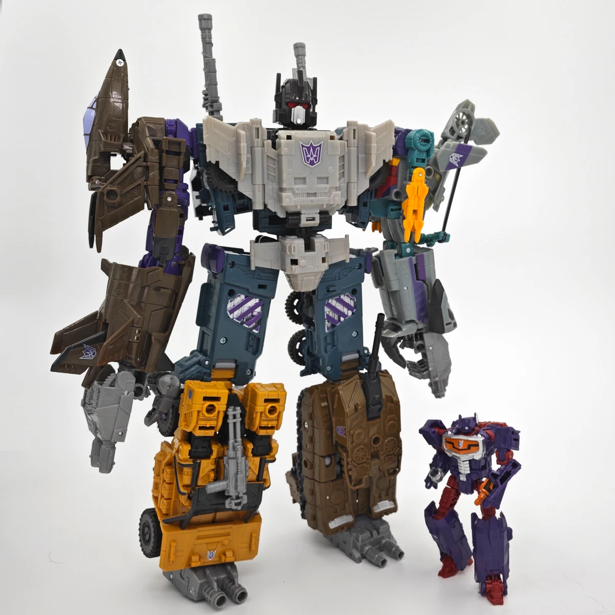 HaiZhiXing Defensor Bruticus Superion Devastator IDW 5w1 6w1 HZX 30CM Robot Transformujący Zabawki Bez Pudełka Zestawy Figurki Akcji
