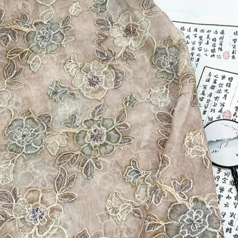 

1 метр винтажной вышитой ткани в китайском стиле для платьев, штор, ханьфу, ципао, для рукоделия, жаккардовый материал для поделок своими руками