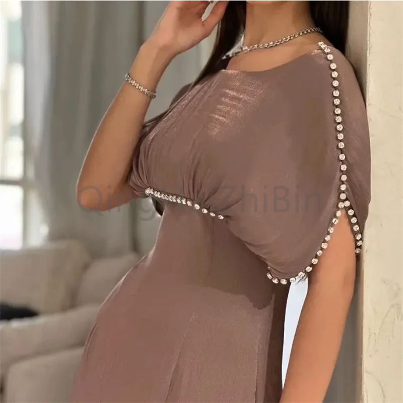 ชุดราตรีคอกลมแบบสั่งตัด ผ้ามันวาว สำหรับผู้หญิง ชุดออกงานทางการ งานพรอม ทรงเข้ารูป ยาวกรอมพื้น สำหรับโอกาสพิเศษ ปี 2025