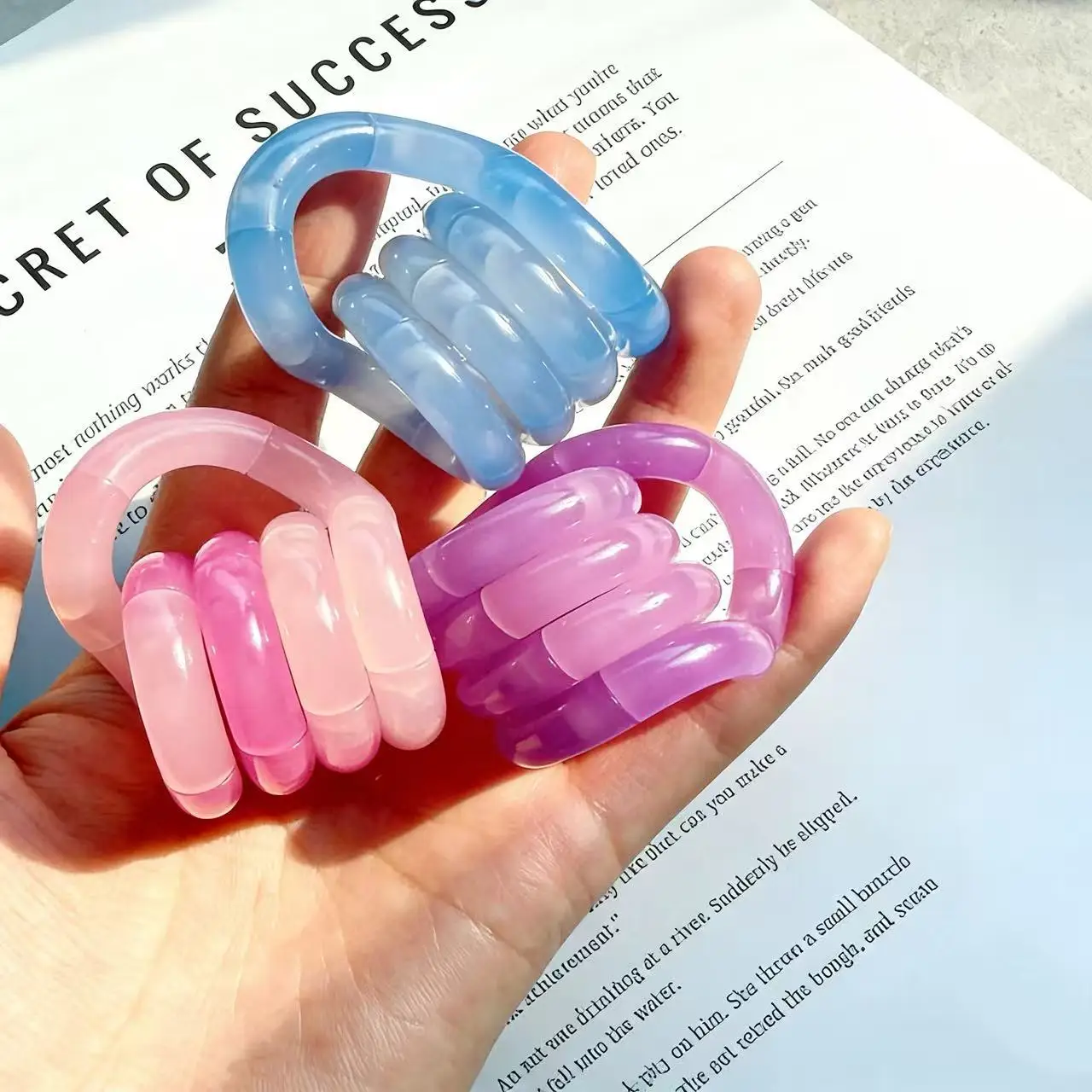 Twist Stress Relief Thermochromic Multicolor Transformable Crystal Electroplated Thinking Training Rope  Stress Relief  Venting