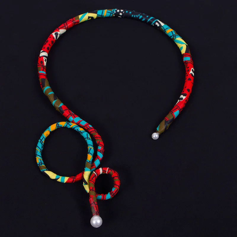 Collier Africain avec 2 Boucles d'Oreilles, Article Manuel, à la Mode, pour la Décoration du Cou, Wyb447, 2023