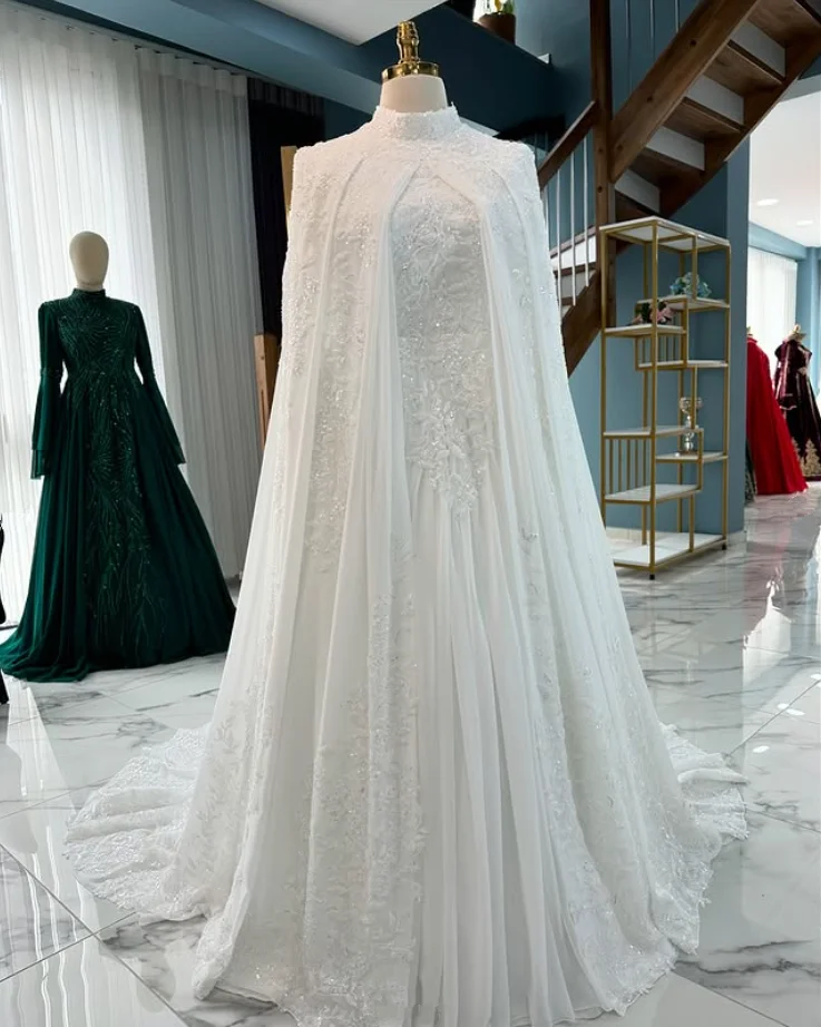 케이프 하이 넥 긴 소매 Gillter Pelerinligelinlik 신부 가운 맞춤형 반짝 이는 Mulsim Caftan 웨딩 드레스