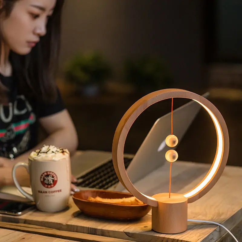 

Интеллектуальный магнитный подвесной светильник, креативный и простой прикроватный светильник для спальни, небольшой ночник, теплое украшение, маленькая настольная лампа