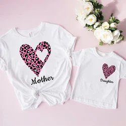 Family Matching Outfits Leopard Heart Print Family Clothes Mom Daughter Tshirt Summer Family Short Sleeve Tee  Family Gift