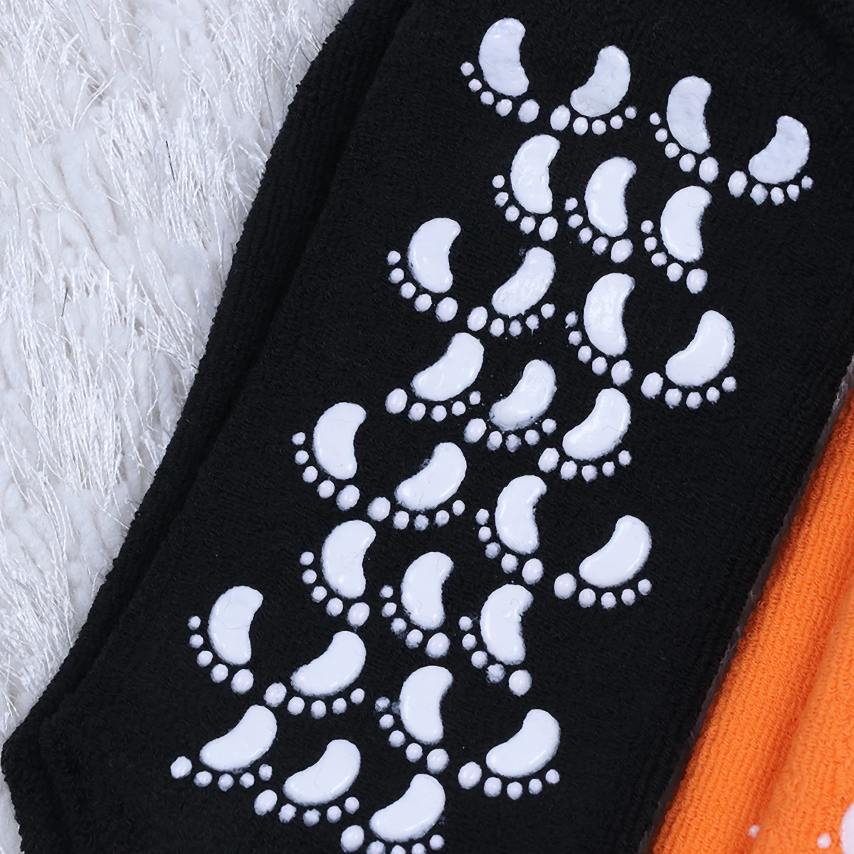 

2pcs Cotton Footcare Women Moisturizing Anti-Slip Short Socks Whitening Comfortable Maintenance Socks For Long Standing