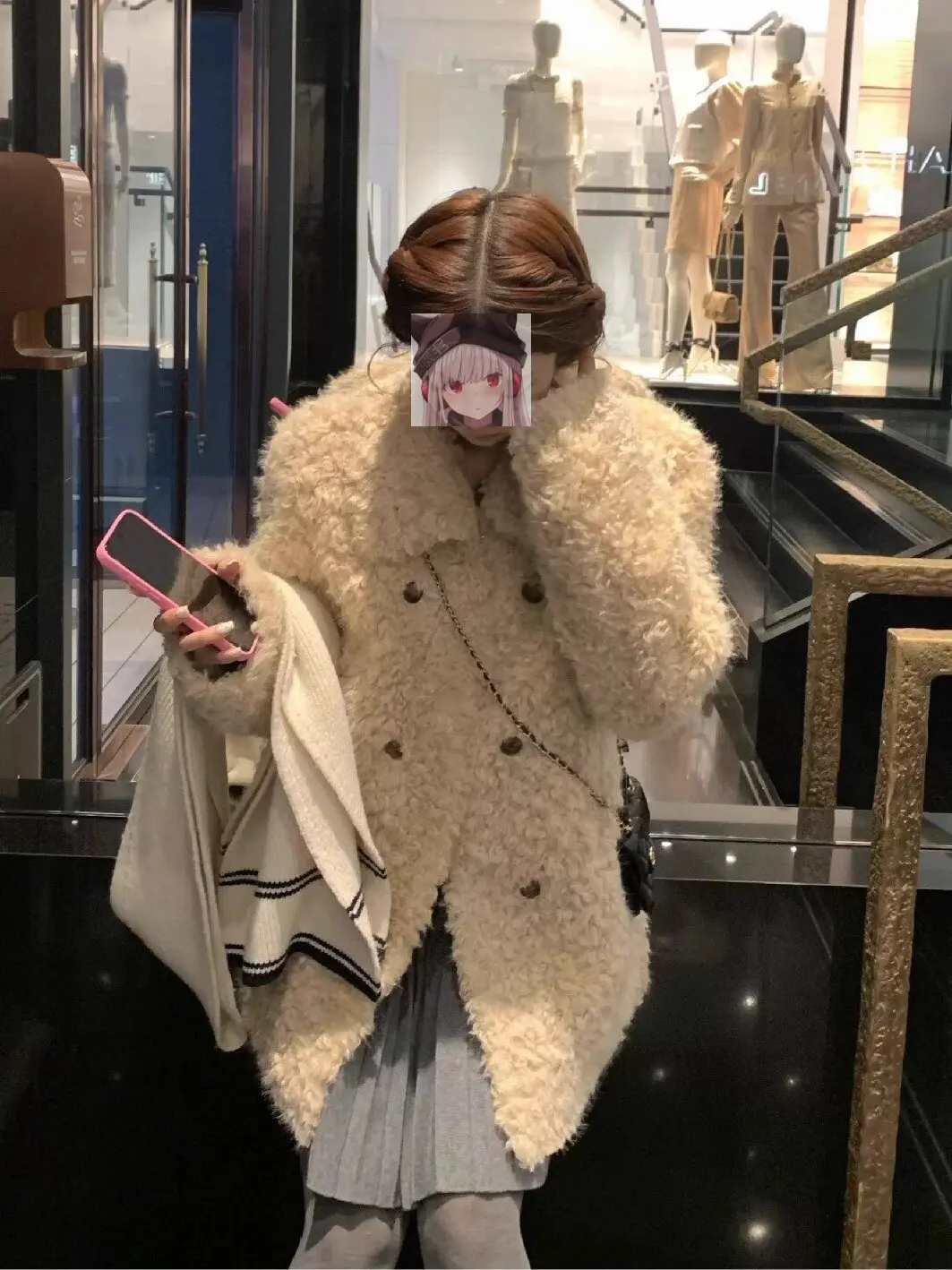 เสื้อแจ็คเก็ตขนแกะเทียมสำหรับผู้หญิงปี 2025 แบบมีปก ทรงเท็ดดี้ ความยาวปานกลาง  ตกแต่งด้วยหนังเทียม  เป็นมิตรกับสิ่งแวดล้อม ให้ความอบอุ่น สไตล์ลำลอง