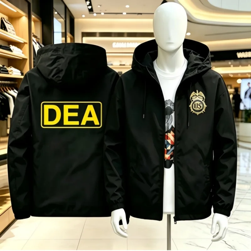 

Summer Men Lightweight Jacket, Windproof Waterproof Outerwear, Letter Print Design, Casual Thin Coat for Daily Outdoor Wear