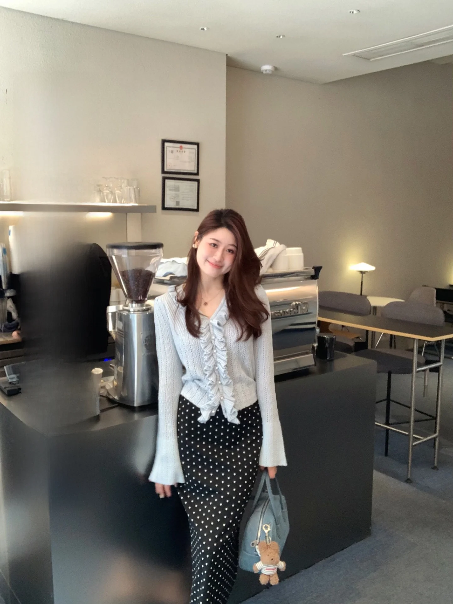 

Трикотажный топ Nora Lily Heavyweight с рукавами-колокол и кружевной отделкой, модный базовый слой, верхняя одежда, повседневный стиль