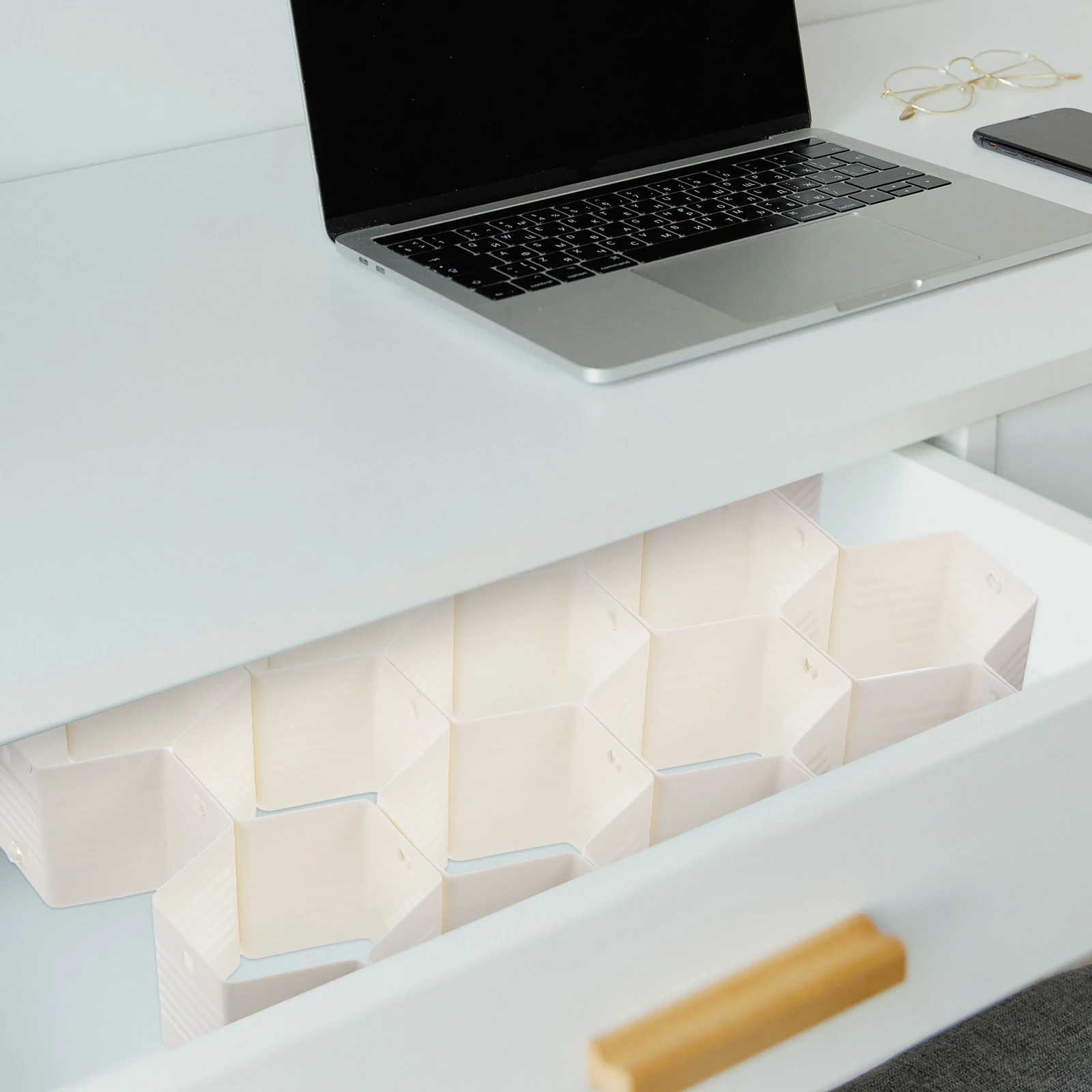 

Plastic Drawer 32x22x11cm Iron Wire Basket Wood Base Kitchen Home Multipurpose Sub Grid Drawer Divider Office