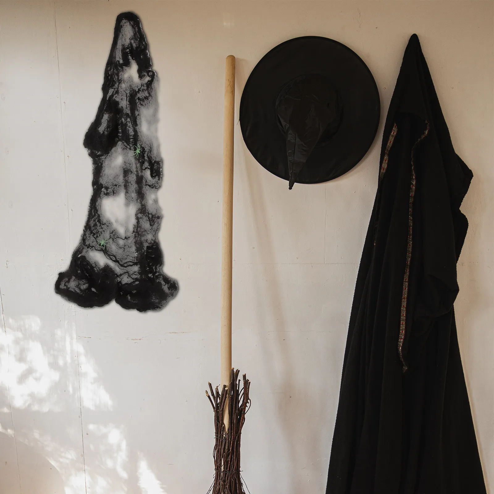 

Набор для Хэллоуина: большая искусственная паутина с пауками для декора дома, улицы, вечеринок, крыши, сада, двора, патио