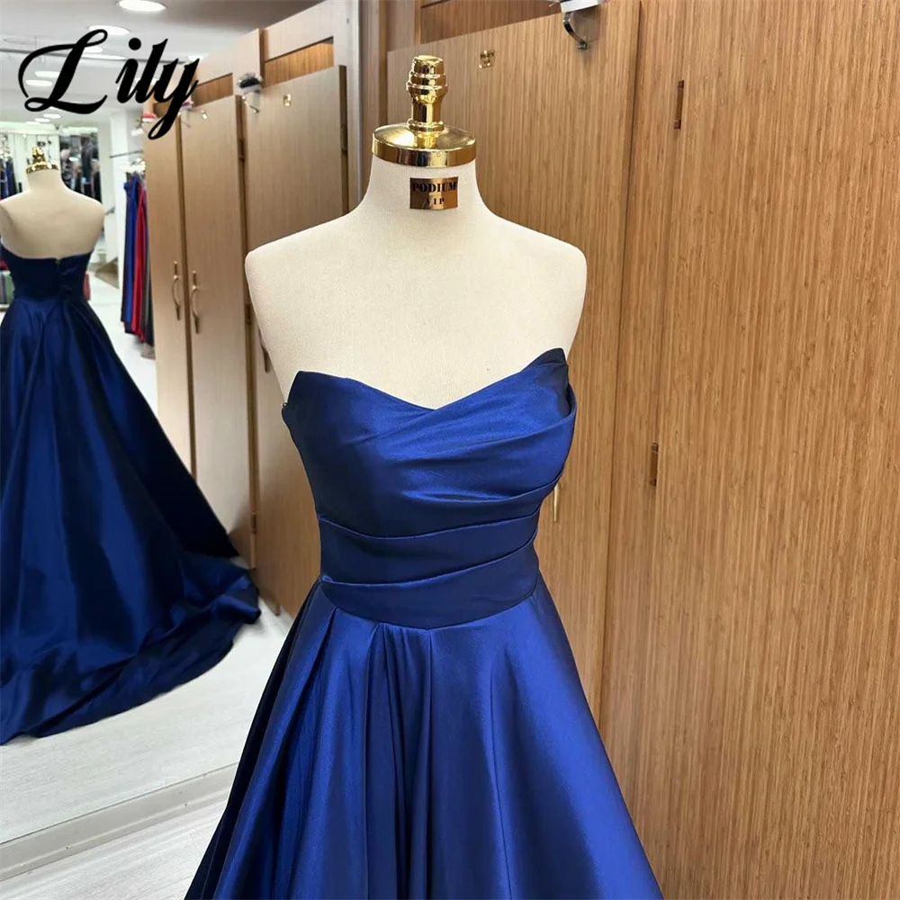 Lily Simple Blue Evening Gown A-Line Sleeveless Elegant Prom Dresses V-Neck Pleats Satin Wedding Evening Dress robes de soirée