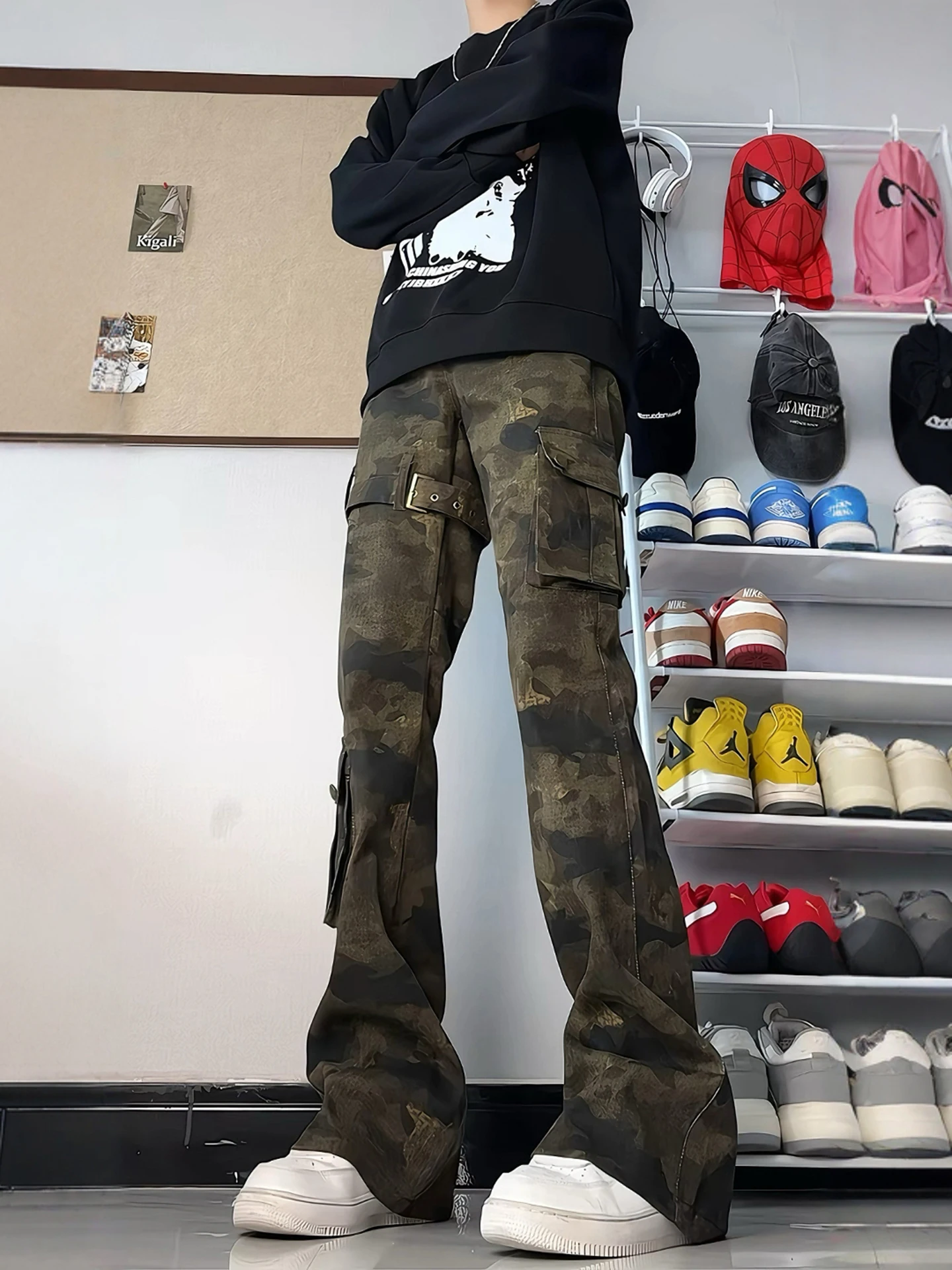 

Американские ретро-джинсы с камуфляжным принтом и поясом, джинсы с высокой талией, рабочие брюки для мужчин, серия Spring Vine, молодежная мода