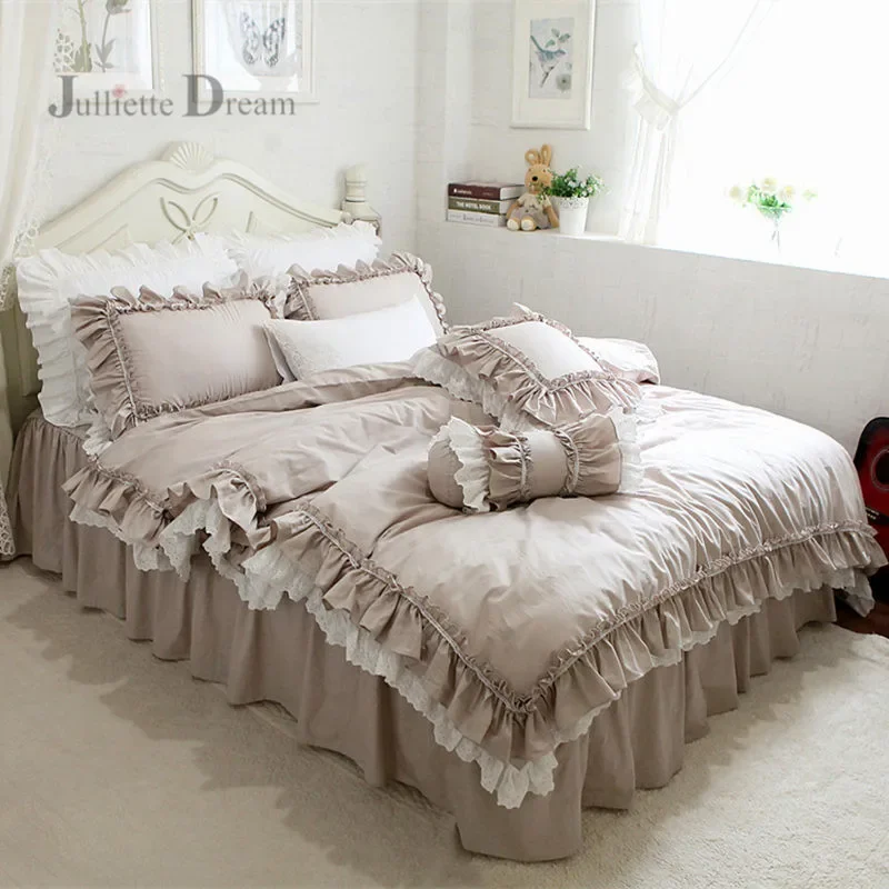 Luxury European Khaki Bedding Set Ruffle Lace Duvet Cover Bedding Elegant Bedspread Bed Sheet for Wedding Decor Bed Clothes