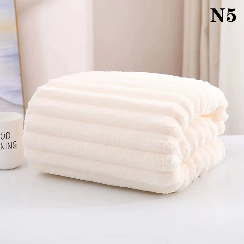 Weiches, verdicktes, wasserabsorbierendes Badetuch, Haushaltstuch, Sport-, Outdoor-, Strand- und Schwimmtuch – Detail 6