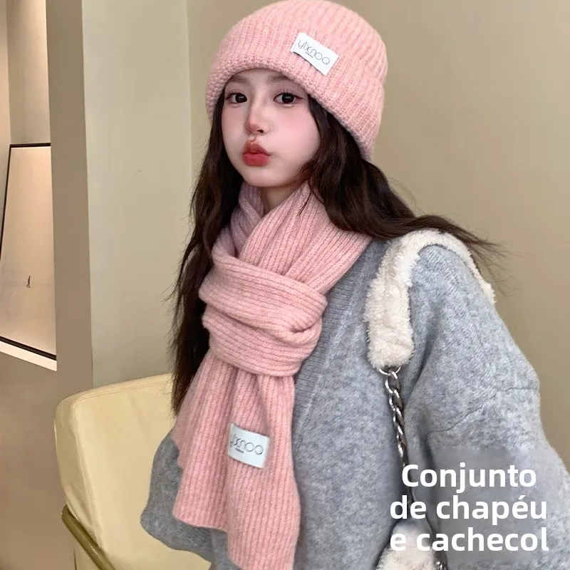 thickened-knitted-scarf-women's-winter-fashion-korean-style-dopaamine-pink-warm-couple's-woolen-scarf-geometric-pattern