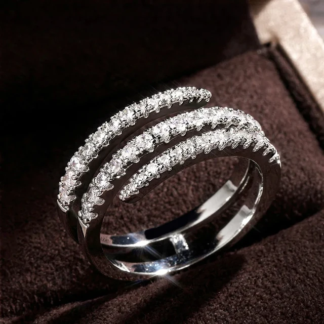 Huitan Fashion Surround Shaped Finger Rings dla kobiet Shiny Crystal CZ Marriage Party Bridal Rings Statement Jewelry Whole Sale