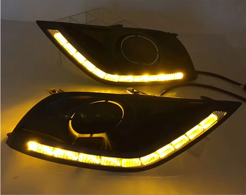 LED، 2014 ~ 2017 ضوء النهار المشمس، ضوء الضباب المشمس، المصباح الأمامي المشمس، ميكرا، تيتان، فيرسا، ستانزا، سينترا، تسورو، ستاجيا؛ ضوء خلفي مشمس