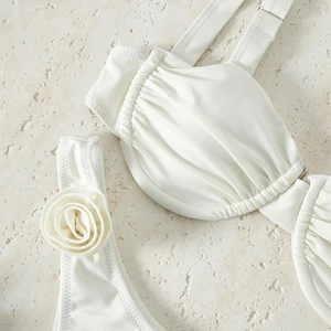 Badeanzug von Frauen in X, White Bikini Set, Badebekleidung im koreanischen Stil, rotes Badeanzug, Badebekleidung, 2 Stück, 2024 6 Hauptverkaufsbikini Red Dental - №5