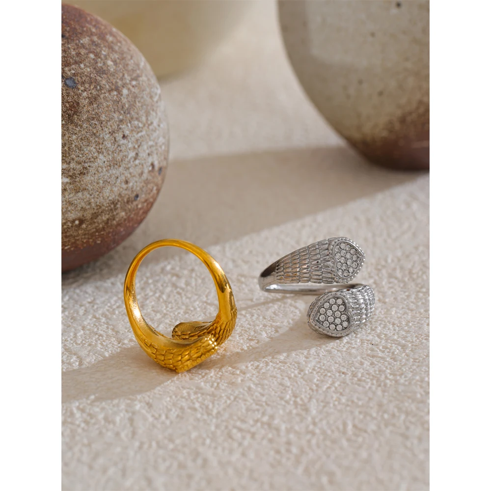 Yhpup Stylowy regulowany pierścionek ze stali nierdzewnej z cyrkoniami w kształcie serca węża dla kobiet 18K PVD Plated Jewelry New — zdjęcie 4