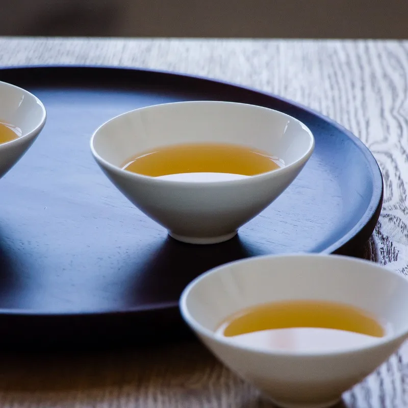 Reinweiße Bone China Teetasse, Hutförmige Tasse, Meistertasse, Keramik-Teetasse, Kung-Fu-Tee-Set Tasse, Weiße Porzellan-Einzeltasse