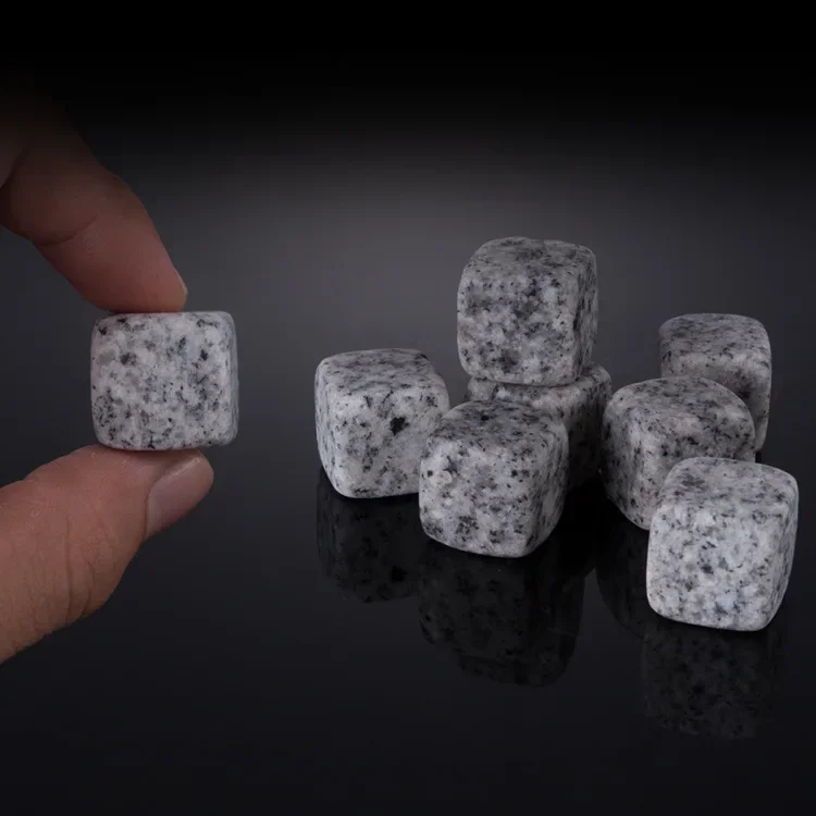 6pcs Whisky Stones Sipping Ice Cube Cooler riutilizzabile Whisky Ice Stone Whisky Natural Rocks Bar Wine Cooler Party regali di nozze