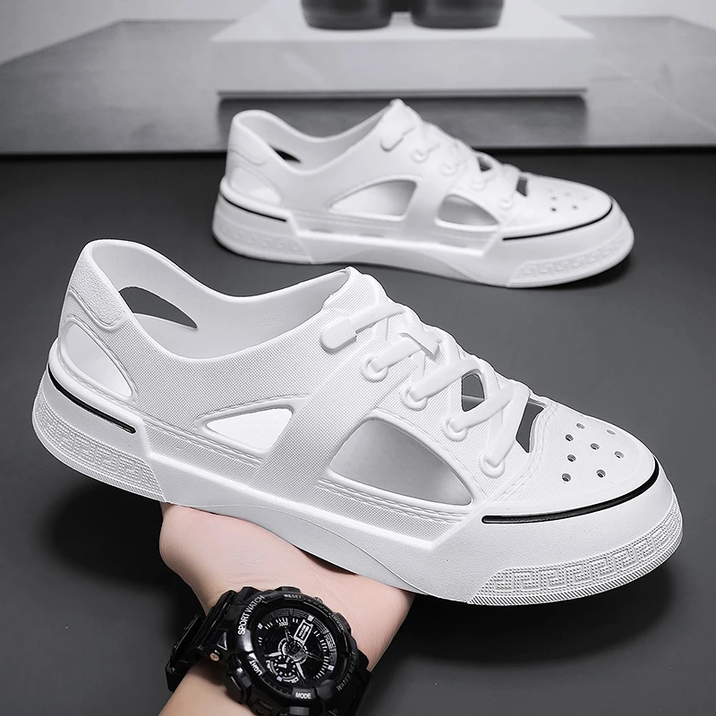 Men's Sandals Summer Outdoor Wear Driving Anti-slip Wear-resistant Water-friendly Slip-on Beach Head Covering Slippers