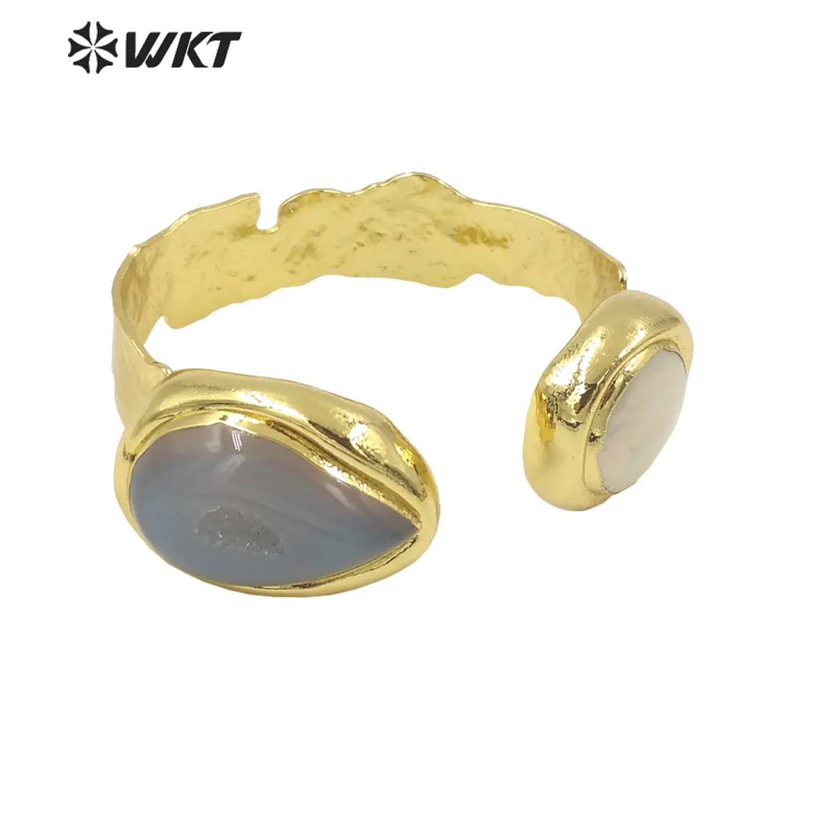 WT-B653 Wholesale New Arrival Geode Agate 18K Yellow Brass Can Be Adjustable Pearl&Stone Bangle For Friends Special Gifts