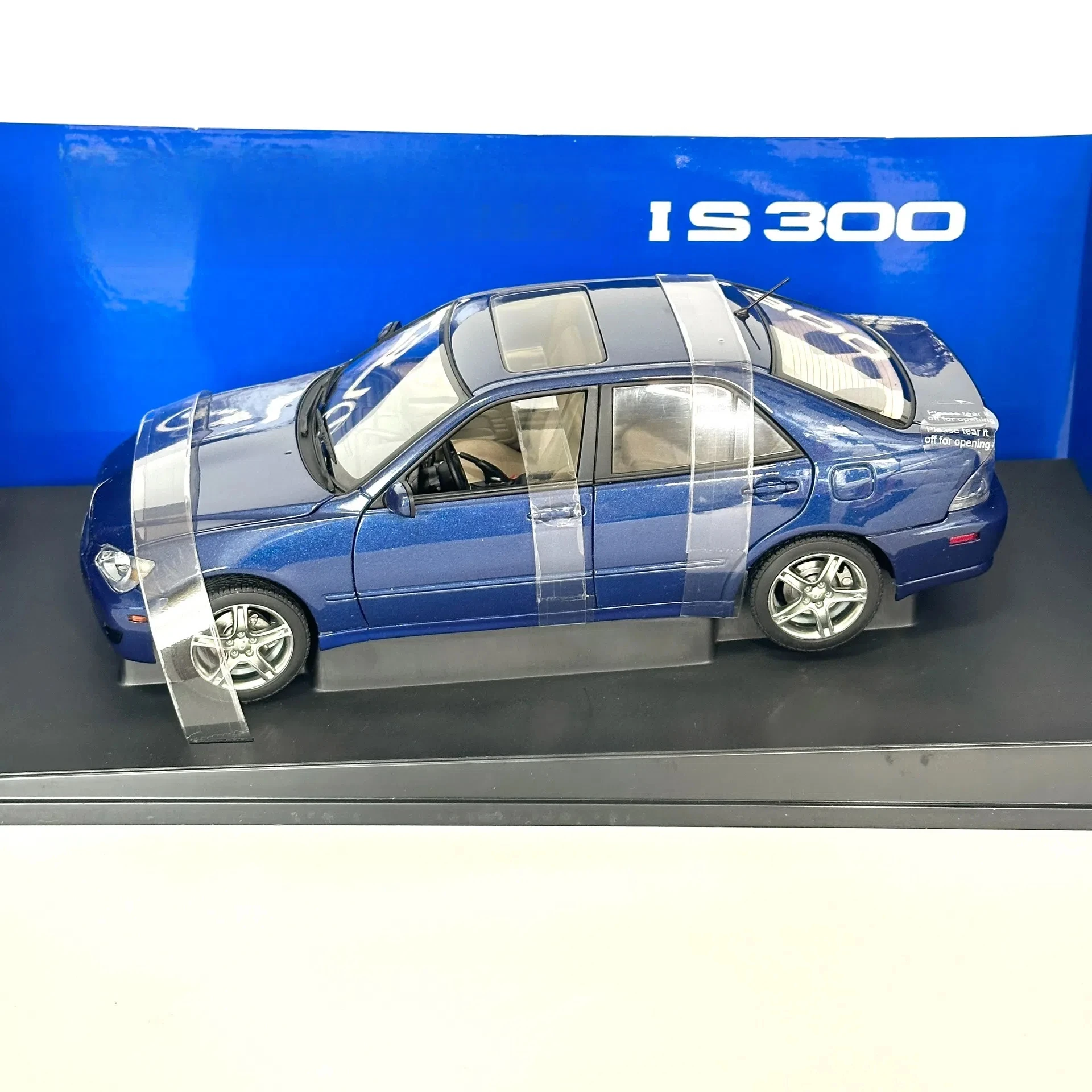 Autoart 1:18 IS300 Bule JDM Simulation Limited Edition All Open Alloy Metal Static Car Model Toy Gift