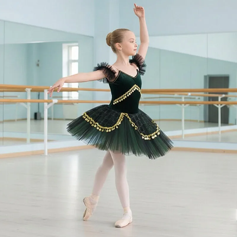 

Adults And Kids Girls Party Dance Wear Style red and green Swan Lake Ballerina Costume for