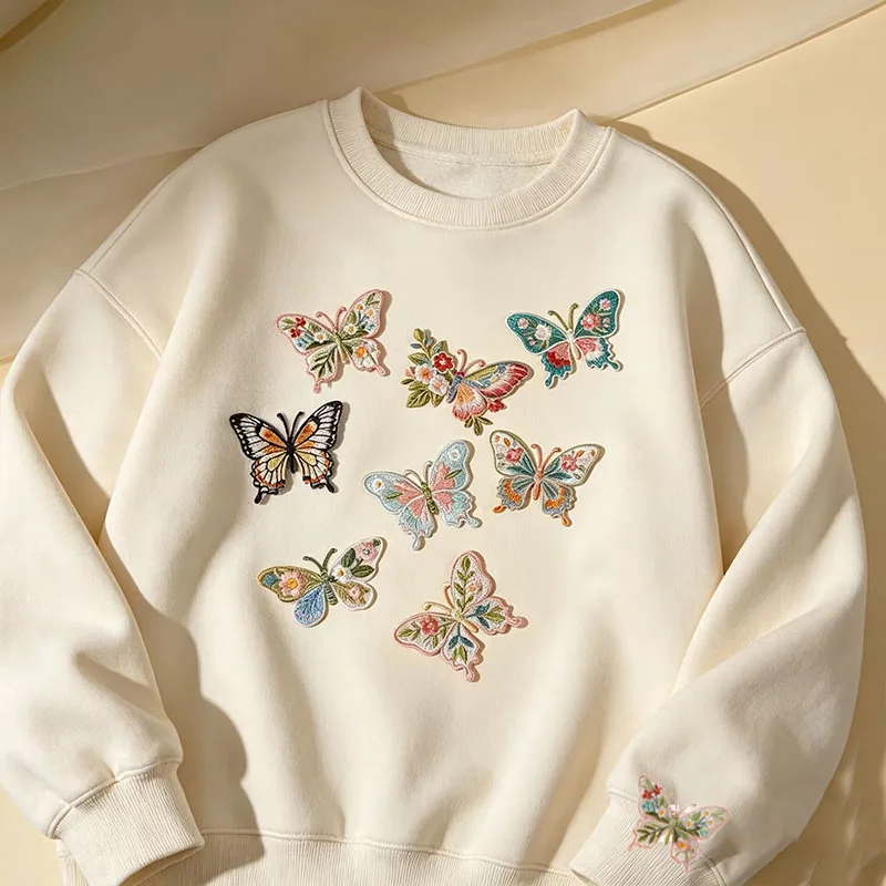 Vintage-Blumen-Schmetterlings-Stickerei zum Aufbügeln, niedliche Wärmeübertragungsapplikation für DIY-Kleidung, Jacken, Dekoration, einfach anzubringen. – Detail 8