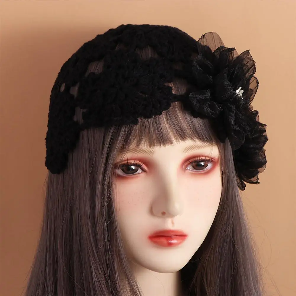 

Sweet Hollow Out Crochet Hollow Flower Knitted Hat Warm Elegant Warm Beanies Hat Thin Korean Knit Cap Autumn