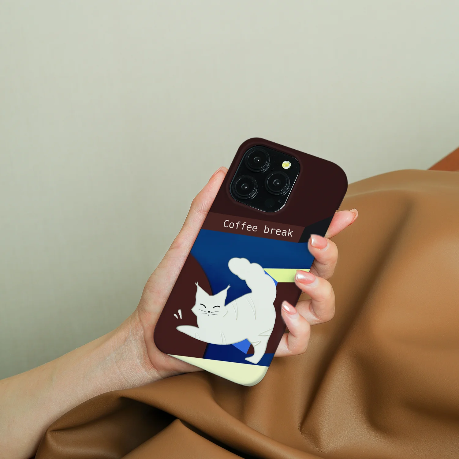 

Geometry Cat iPhone 16 Promax Filing Round Edge Phone Case, Small and Cute Personalized Creative Matte Fall Protection Case