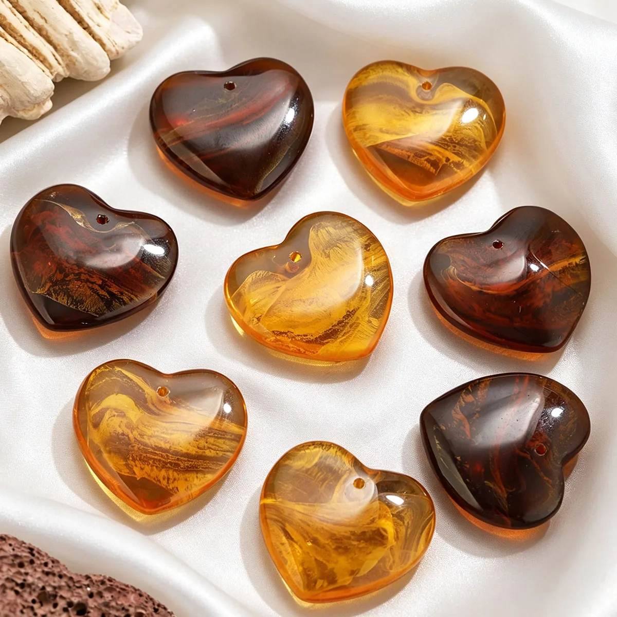 5pcs Hearts Vintage Amber Color Glass Pendants DIY Necklaces Earrings Keychain Jewelry Making Findings For Women Wholesale Bulk