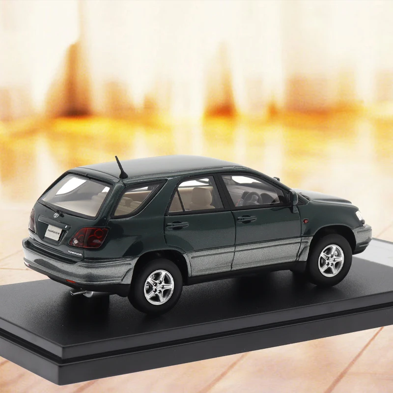 Hi-Story Brand 1:43 Car Model HARRIER 3.0 FOUR G Package 1997 Refined Version Car Simulation Diecast Vehicles Collectible Decora