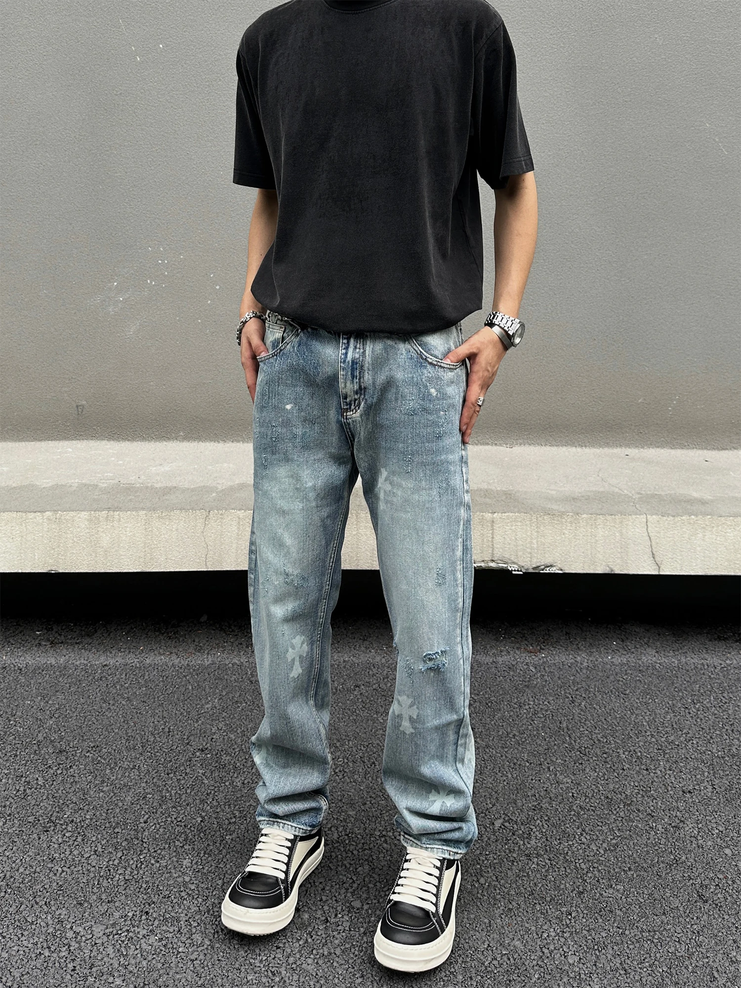 

Retro American High Street Men's Jeans Cross Print Loose Fit Long Trousers Wear Resistant Straight Leg Jeans Casual Wear