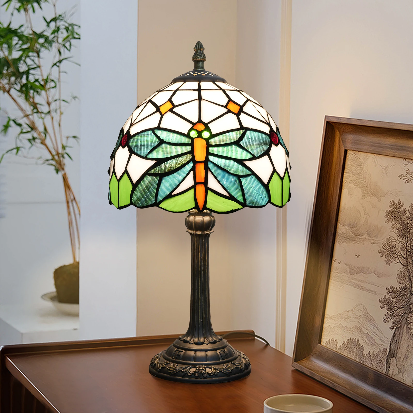 

8-inch staiend glass table lamp, retro green dragonfly indoor desk lamp, decoration lamp for office, dining room and bedroom