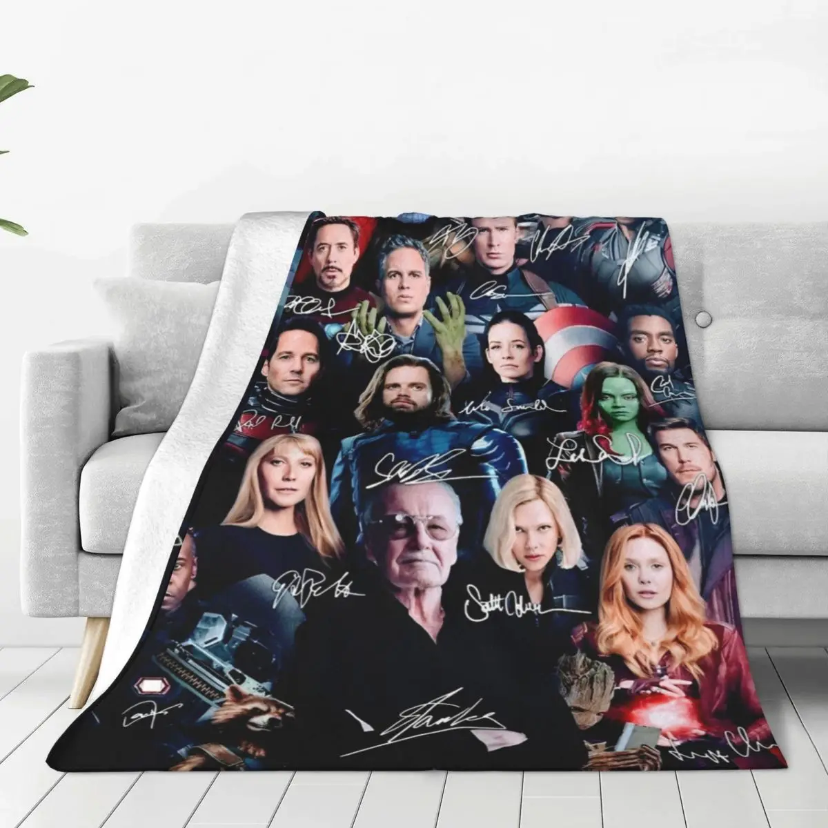 Nordic Mythology Thor Hammer Coral Fleece Plush Throw Blanket Movie Characters Blanket Lightweight Plush Quilt Multi-function