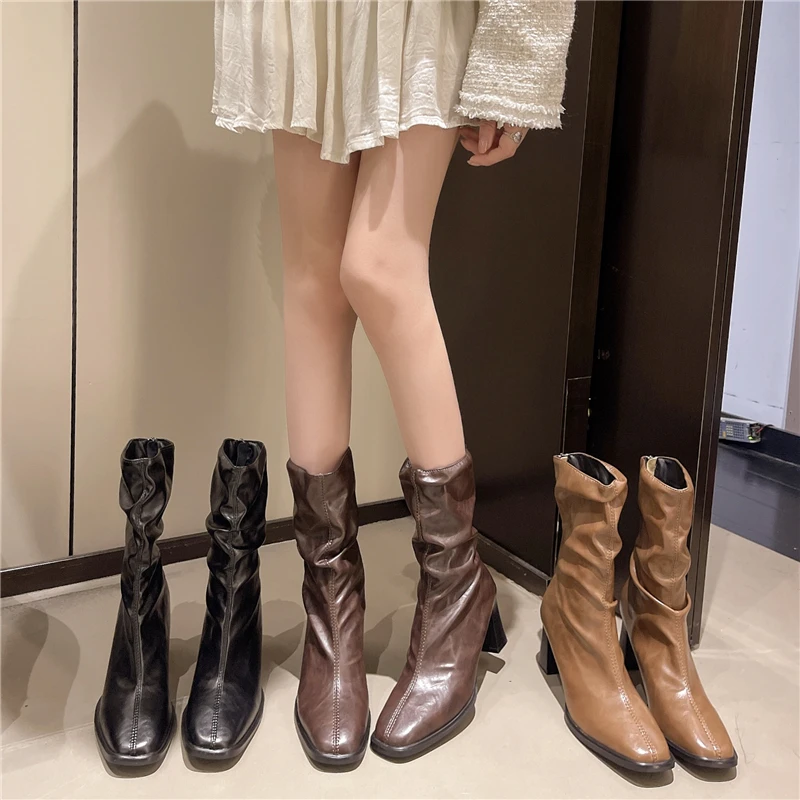 

Autumn and Winter New Slimming Versatile Height-increasing French Boots Women's Comfortable Casual Fashion Boots Short Tube 2025