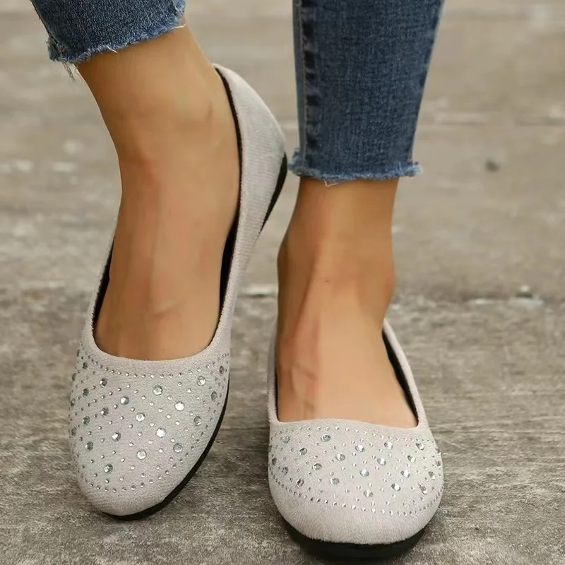 Nieuwe Vrouwen Bling Flats Effen Kleur Zwarte Flats Voor Vrouwen Slip Op Ondiep Comfort Opvouwbare Flats Voor Vrouwen Bruine Platte Hak Schoenen