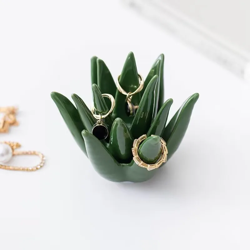 Creative Ceramic Aloe Ring Stand Nordic Ceramic Jewelry Display Stand Dressing Table Storage Tray Home Desk Decoration Rack